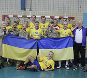 Varėnoje įvyko žiūrovų susidomėjimo ir teigiamų atgarsių sulaukęs tarptautinis veteranų rankinio turnyras &bdquo;Ukrainos ambasadoriaus taurė 2018&ldquo;. 