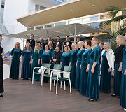 &bdquo;Harmonijos&ldquo; choras repetuoja