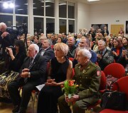 Angelė Jakavonytė su tėvu Juozu Jakavoniu&ndash;Tigru