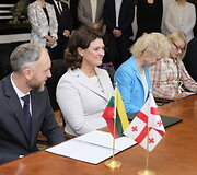 Pirmoji ponia Diana Nausėdienė dalyvauja konferencijoje &bdquo;Lituanistika Sakartvele&ldquo;