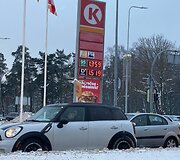 Nepaprastai mažos degalų kainos Klaipėdos &bdquo;Circle K&ldquo; degalinėje
