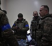 Soledare lankėsi Ukrainos kariuomenės Sausumos pajėgų vadas Oleksandras Syrskis