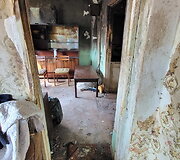 &bdquo;Veik&ldquo; fondo savanoriai Klaipėdoje, Sulupės gatvėje, i&scaron;kuopė senolio Stanislovo butą, paverstą sąvartynu