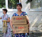 Velykij Burluko gyventojams dalijama humanitarinė pagalba