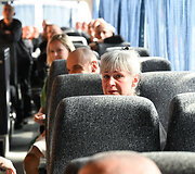 I&scaron; Baltarusijos nelaisvės i&scaron;vaduota politiniais pagrindais kalinta Lietuvos pilietė Elena Ramanauskienė ir kiti kaliniai