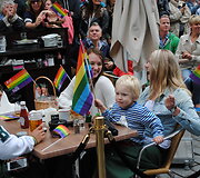 &Scaron;e&scaron;tadienį Norvegijos sotinėje Osle vyko EuroPride 2014 eitynės, kuriose dalyvavo ir Lietuvos atstovai.
