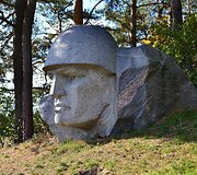 Sovietiniai paminklai Alytaus rajone