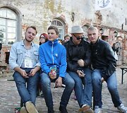 Grupė &bdquo;Basi&ldquo; 