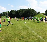 Užventyje (Kelmės r.) jau septintą kartą vyko tarptautinis senjorų futbolo turnyras &bdquo;Užvenčio Taurė 2016&ldquo;
