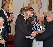 Senojoje Varėnoje įteikti &bdquo;Sidabrinės bitės&ldquo; apdovanojimai