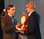 Varėnoje apdovanoti 7-ojo Dalios Tamulevičiūtės profesionalių teatrų festivalio laureatai