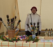 Varėnos centre gerą pusdienį smagiai &scaron;urmuliavo septintą kartą suorganizuota Dzūkijos regiono prie&scaron;velykinė mugė &bdquo;Auksalio kupkas&ldquo;. 
