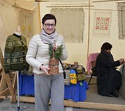 Varėnos centre gerą pusdienį smagiai &scaron;urmuliavo septintą kartą suorganizuota Dzūkijos regiono prie&scaron;velykinė mugė &bdquo;Auksalio kupkas&ldquo;. 
