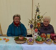Varėnos centre gerą pusdienį smagiai &scaron;urmuliavo septintą kartą suorganizuota Dzūkijos regiono prie&scaron;velykinė mugė &bdquo;Auksalio kupkas&ldquo;. 