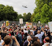 D.Trumpą Londone pasitiko protestuotojai