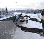 Žemės drebėjimo Aliaskoje padariniai