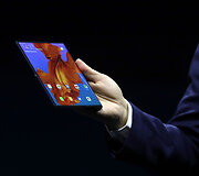 &bdquo;Huawei Mate X&ldquo; telefonas