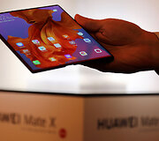 &bdquo;Huawei Mate X&ldquo; telefonas