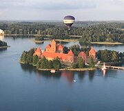 Per Lietuvą oro balionu