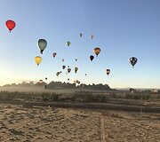 Oro balionų fiesta Saudo Arabijoje 