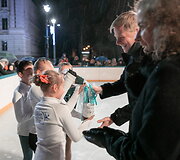 Luki&scaron;kių aik&scaron;tėje atidaryta ledo čiuožykla