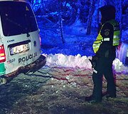 &bdquo;Peugeot&ldquo; trenkėsi į policijos tarnybinį automobilį