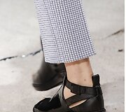 &bdquo;3.1 by Phillip Lim&ldquo; 2015 m. pavasario-vasaros kolekcija Niujorko mados savaitėje.