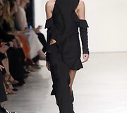 Atviri pečiai Proenza Schouler kolekcijoje