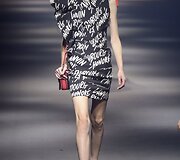 Rauktinukai ir klostės Lanvin kolekcijoje