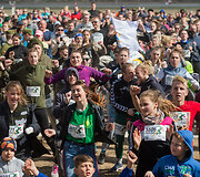&Scaron;iauliuose vyko tradicinis bėgimas naikintuvų kilimo-tūpimo taku &bdquo;Runway Run 2018&ldquo;