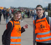 &Scaron;iauliuose vyko tradicinis bėgimas naikintuvų kilimo-tūpimo taku &bdquo;Runway Run 2018&ldquo;