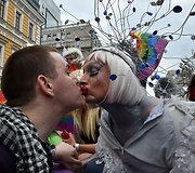 Kijeve keli tūkstančiai žmonių dalyvavo LGBT eitynėse