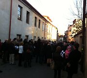 Užupyje pakabinta dar viena Konstitucija.