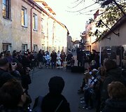 Užupyje pakabinta dar viena Konstitucija.