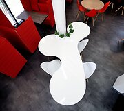 &bdquo;RE/MAX&ldquo; ir &bdquo;Vero Cafe&ldquo; viename biure