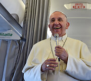 Popiežius Pranci&scaron;kus atvyko į Sarajevą, kviesdamas susitaikyti po Bosnijos karo