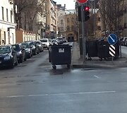Konteineriai &Scaron;ermuk&scaron;nių gatvėje