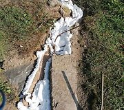 Užpurk&scaron;tos angos &scaron;alia Respublikinės &Scaron;iaulių ligoninės, kur gyveno katės