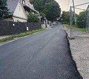 Želvos gatvė su nauju asfaltu