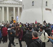 Tylos eisenos pradžia