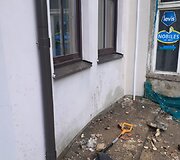 Žemaitijos g. 4 vidiniame kieme nukrito kaminas