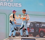 Karolio Rai&scaron;io Dakaro ralio fini&scaron;o podiumo akimirkos