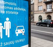 Plakatai stotelėse