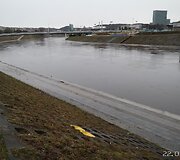 Neries pakrantės slūgstant vandeniui