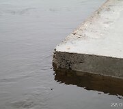 Neries pakrantės slūgstant vandeniui