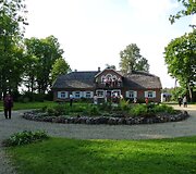 Paragių dvaras &ndash; Lazdynų Pelėdos muziejus