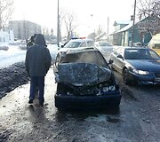 Kaune sudegė automobilis BMW