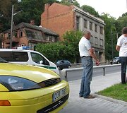 Kaune dviratininkas rėžėsi į automobilį