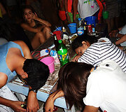  Pilnaties vakarėlis Koh Phangan saloje