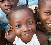Su Mozambiko vaikais